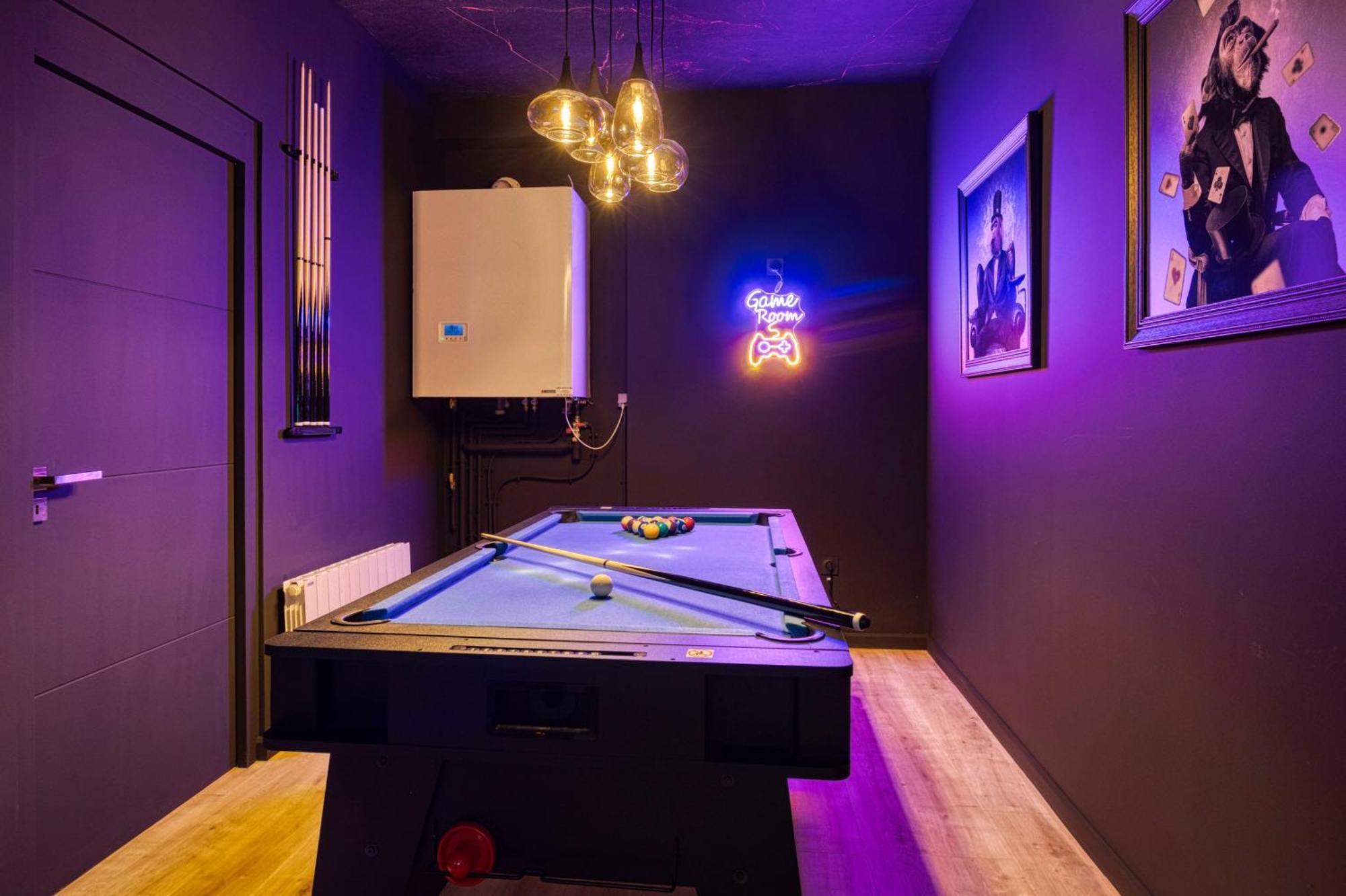 La Villa - Piscine / Karaoke / Jeux Fontaine  Dış mekan fotoğraf